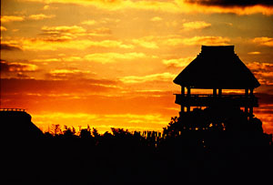 吉野ヶ里歴史公園の夕暮れ